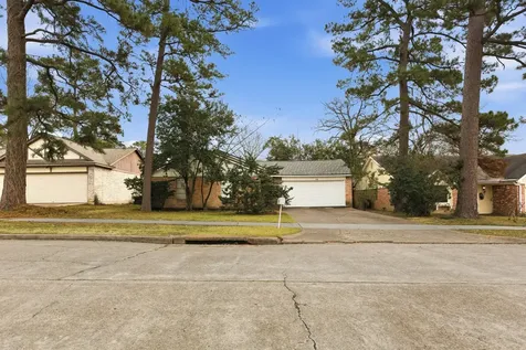 218 Oxford Drive Conroe TX 77303