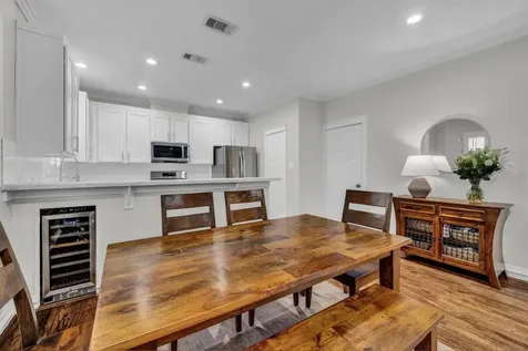 5832 Darling Street 5 Houston TX 77007