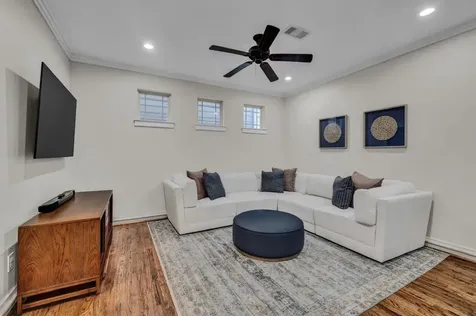 5832 Darling Street 5 Houston TX 77007