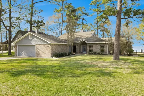 40 Pebble Beach Circle Coldspring TX 77331