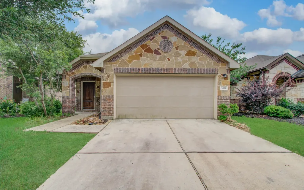 1418 Spencer Glen Lane Houston TX 77073