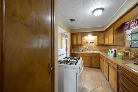 130 Airway Drive Houston TX 77037