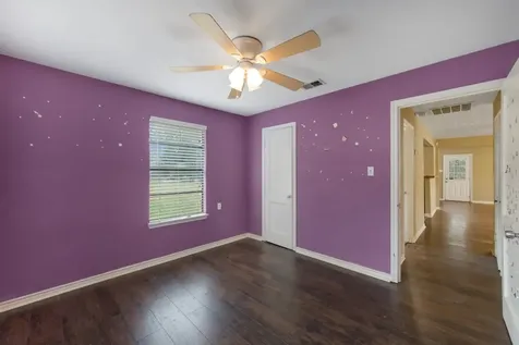 130 Airway Drive Houston TX 77037