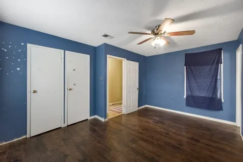 130 Airway Drive Houston TX 77037