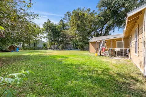 130 Airway Drive Houston TX 77037