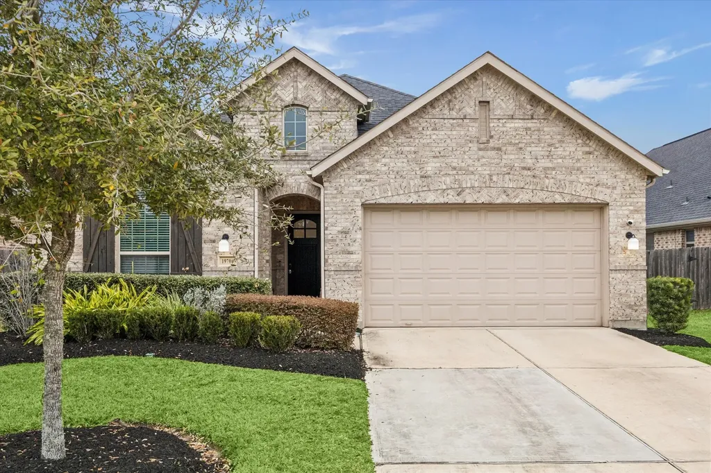 19706 Glenwick Falls Court Richmond TX 77407