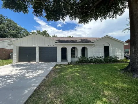 12118 Dorrance Lane Meadows Place TX 77477