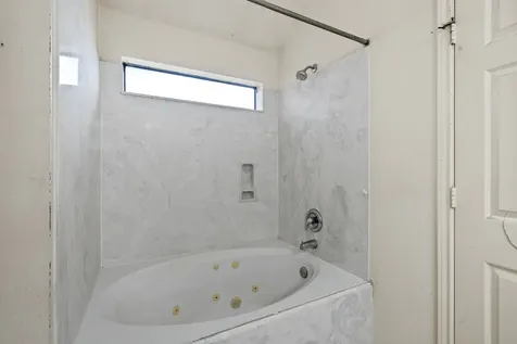 2818 Blue Jay Circle Humble TX 77396