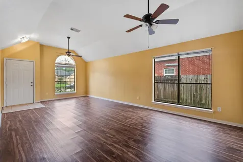 2818 Blue Jay Circle Humble TX 77396