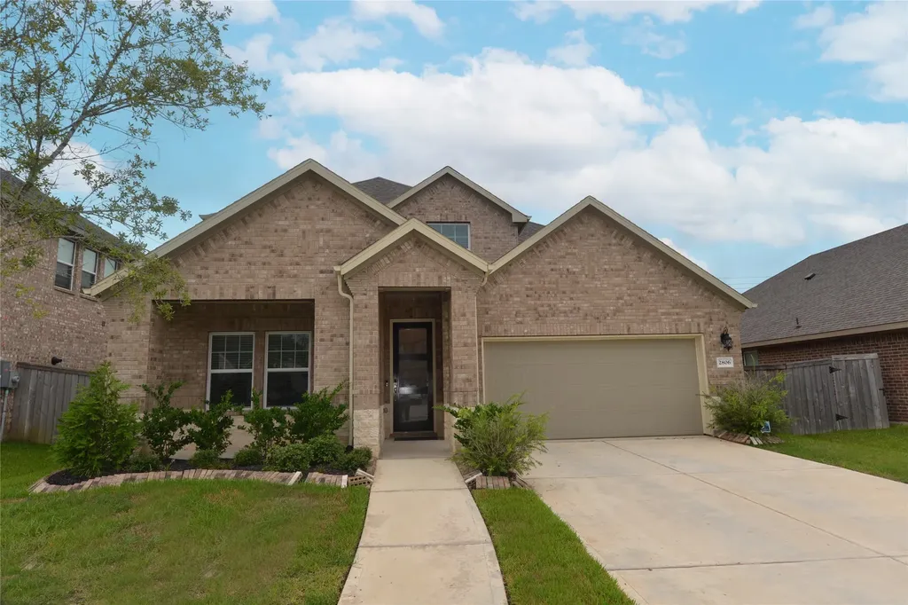 2806 Oakheath Crest Court Pearland TX 77089