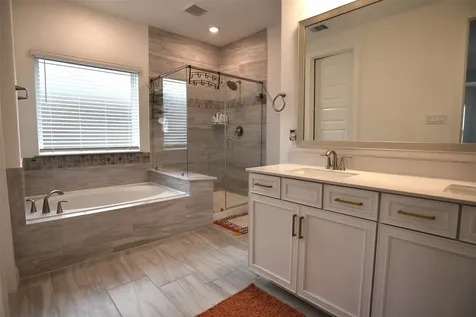 2806 Oakheath Crest Court Pearland TX 77089