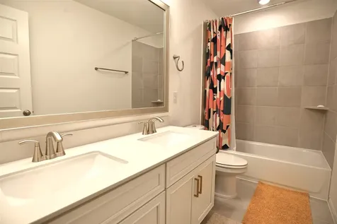2806 Oakheath Crest Court Pearland TX 77089