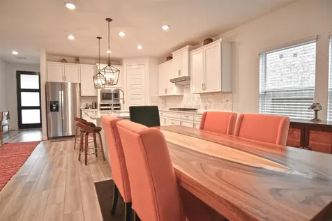 2806 Oakheath Crest Court Pearland TX 77089