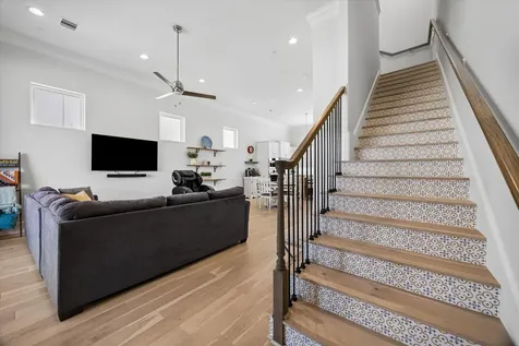 3312 W 12th Street Houston TX 77008