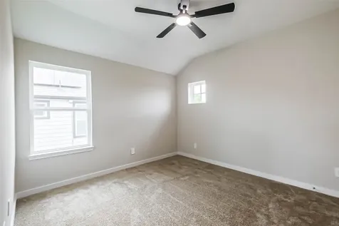 2423 Inlet Court Fresno TX 77545