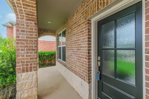 2423 Inlet Court Fresno TX 77545