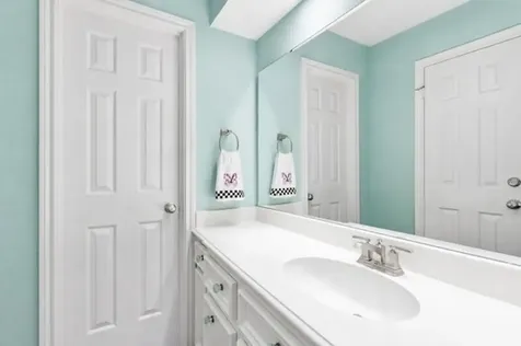 5834 Mountain View Drive Kingwood TX 77345
