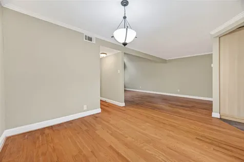 11620 Village Place Drive 329 Houston TX 77077