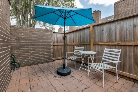 13740 Hollowgreen Drive 605 Houston TX 77082