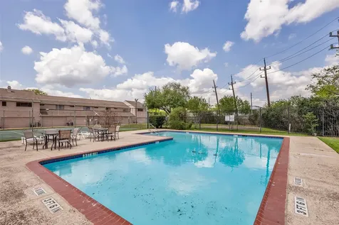 13740 Hollowgreen Drive 605 Houston TX 77082