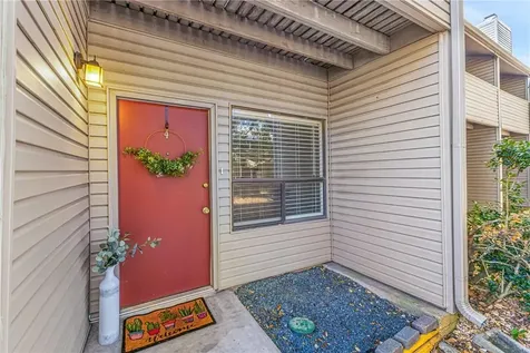 1902 Dartmouth Street L4 College Station TX 77840