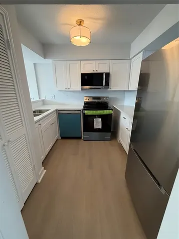 1913 Bittercreek Drive Houston TX 77042
