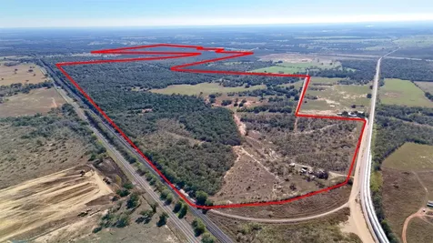 7180 County Road 283 Harwood TX 78632