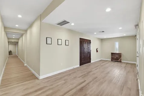 3911 Fulton Street Houston TX 77009