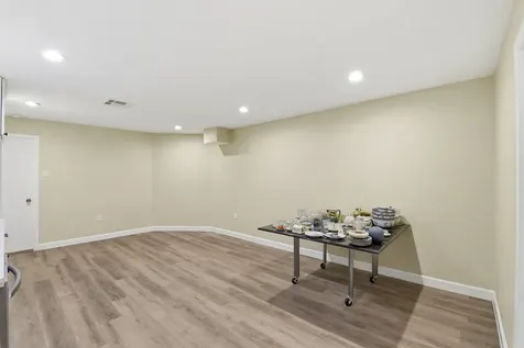 3911 Fulton Street Houston TX 77009