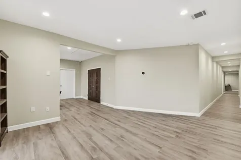 3911 Fulton Street Houston TX 77009