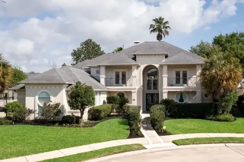 65 Schubach Drive Sugar Land TX 77479