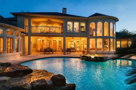 65 Schubach Drive Sugar Land TX 77479