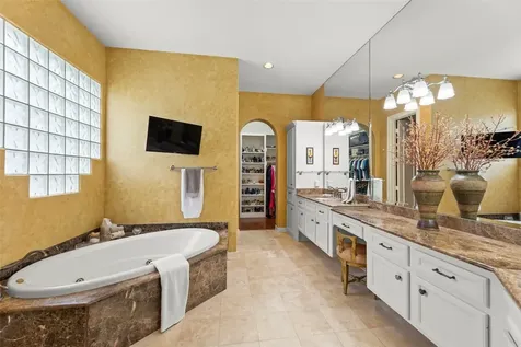 65 Schubach Drive Sugar Land TX 77479