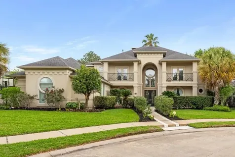 65 Schubach Drive Sugar Land TX 77479