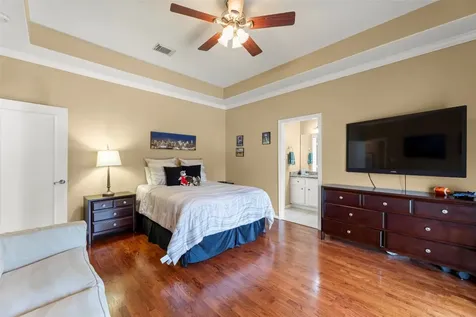 65 Schubach Drive Sugar Land TX 77479