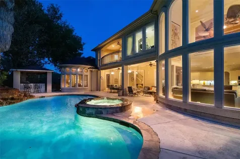 65 Schubach Drive Sugar Land TX 77479