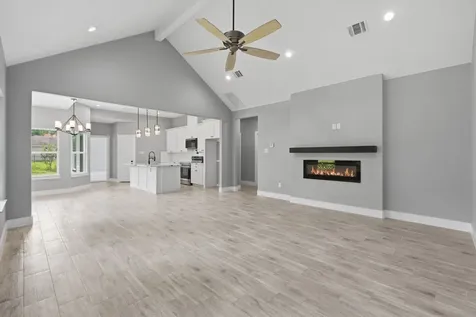 15011 Indian Hill Trail Willis TX 77378
