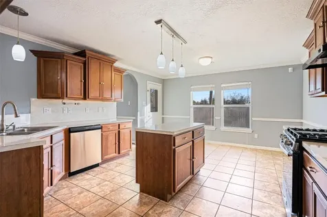 2813 32nd Avenue N Texas City TX 77590