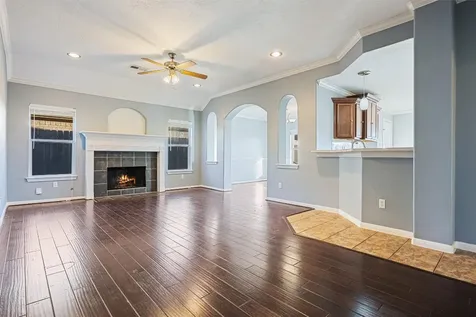 2813 32nd Avenue N Texas City TX 77590