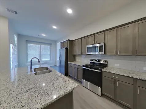 2415 Cohorn Trail Richmond TX 77469