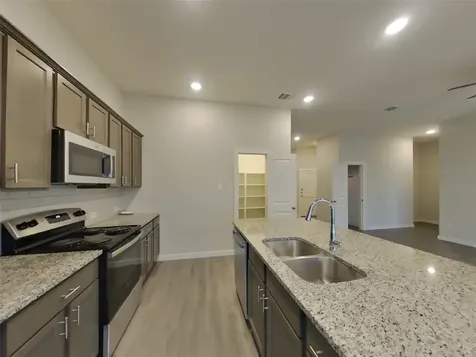 2415 Cohorn Trail Richmond TX 77469