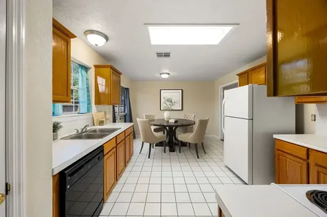 17222 Crown Meadow Court Houston TX 77095