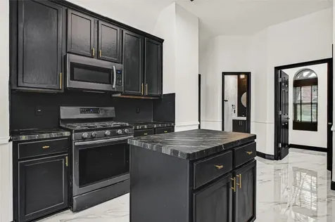 11915 Helene Court Pinehurst TX 77362