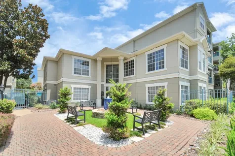 2222 Maroneal Street 0931 Houston TX 77030