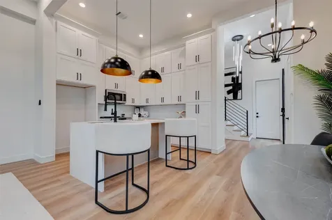 3309 Saint Emanuel Street Houston TX 77004