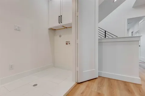 3309 Saint Emanuel Street Houston TX 77004