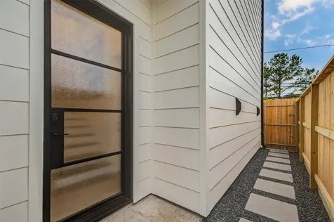 3309 Saint Emanuel Street Houston TX 77004