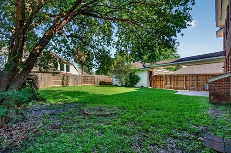 4122 Casa Del Lago Drive Missouri City TX 77459