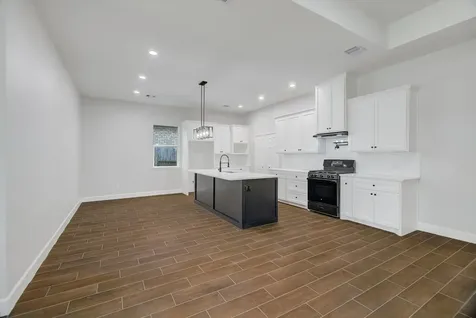 8233 Sterlingshire Street Houston TX 77078