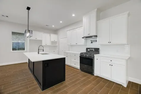 8233 Sterlingshire Street Houston TX 77078